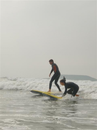  ¡Todos vengan a surfear! 